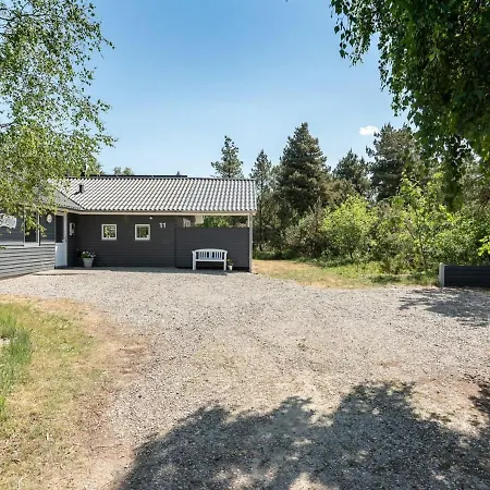 Holiday home Lane - 675m From The Sea In Western Jutland By Interhome